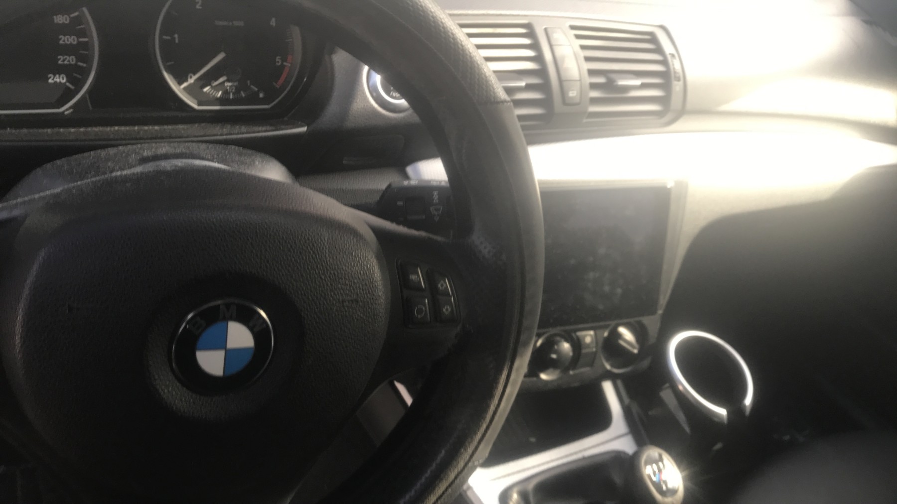 Image BMW SERIE 1 E87