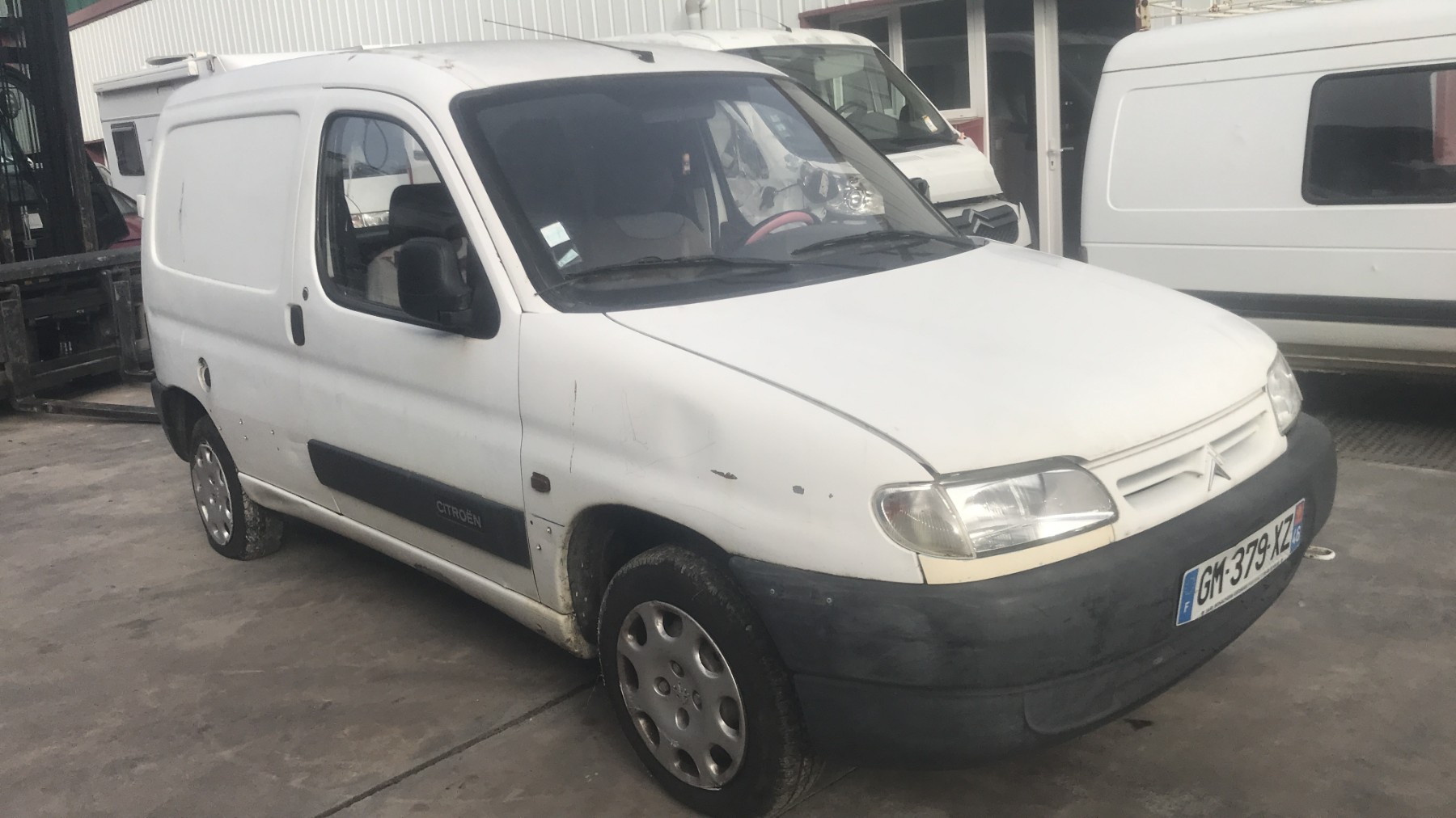 Image CITROEN BERLINGO 1