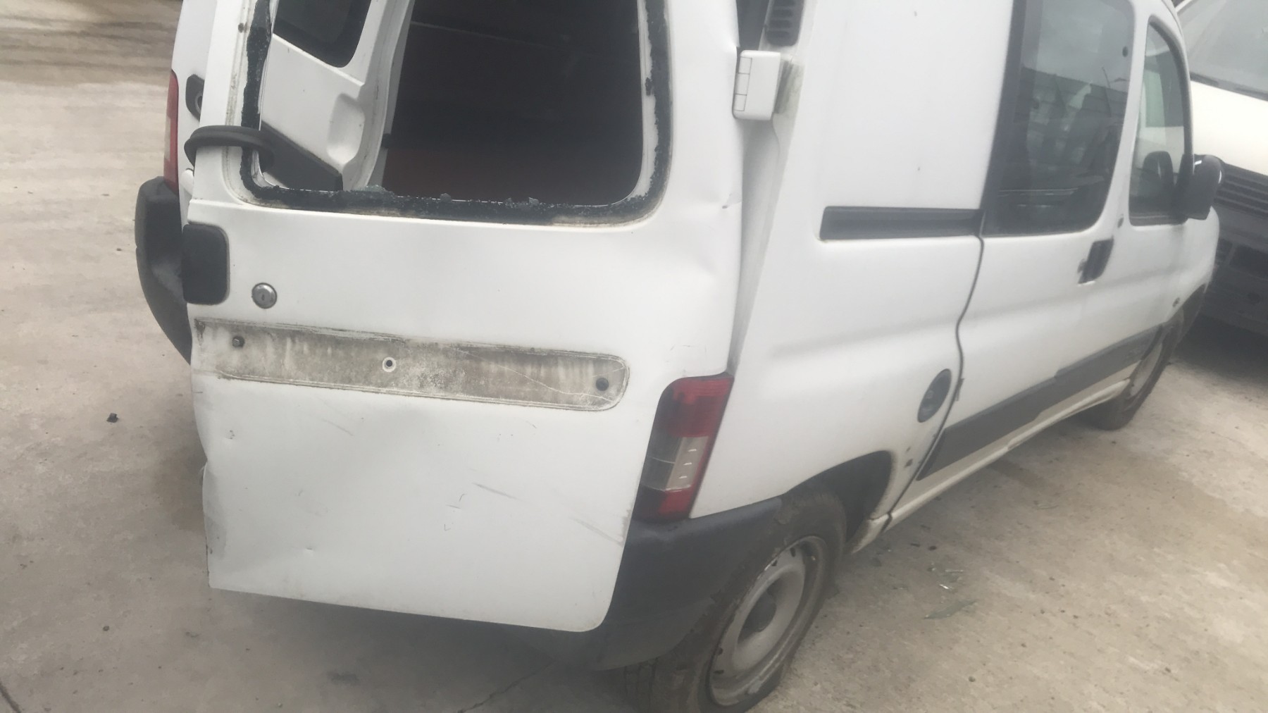 Image CITROEN BERLINGO 1