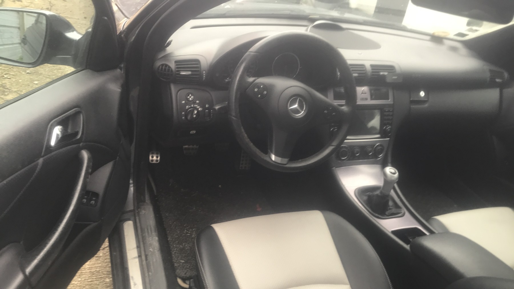 Image MERCEDES CLASSE CLC 203