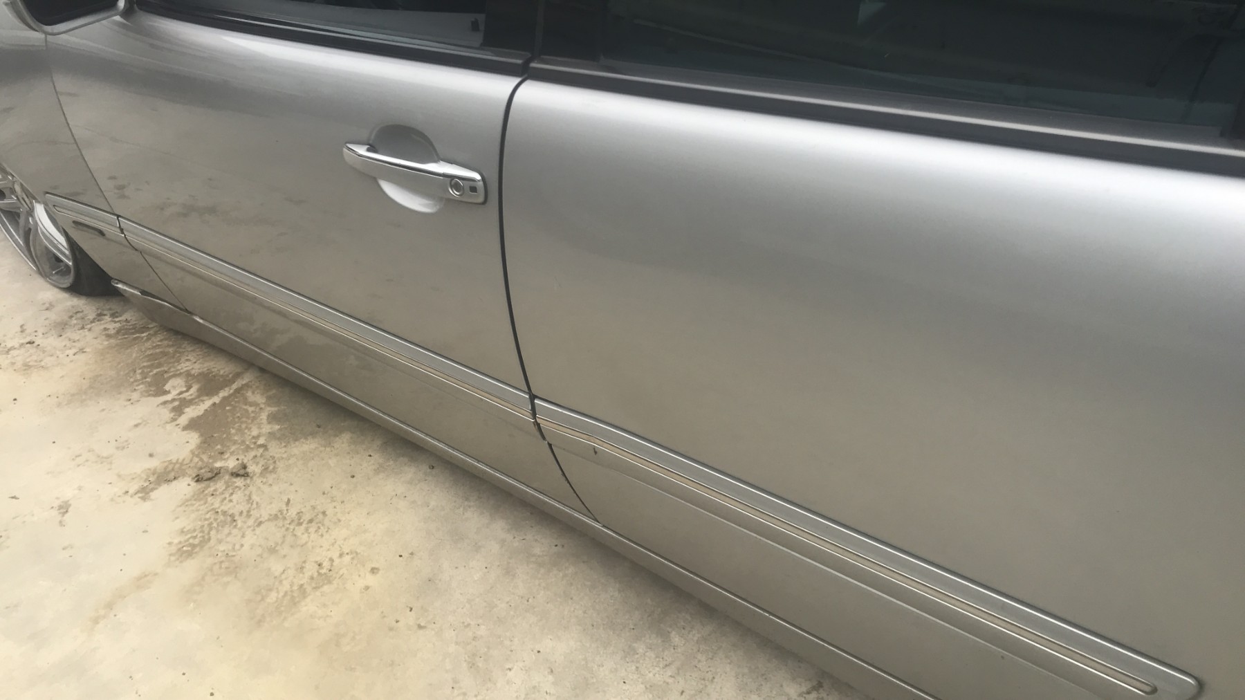 Image MERCEDES CLASSE E 210