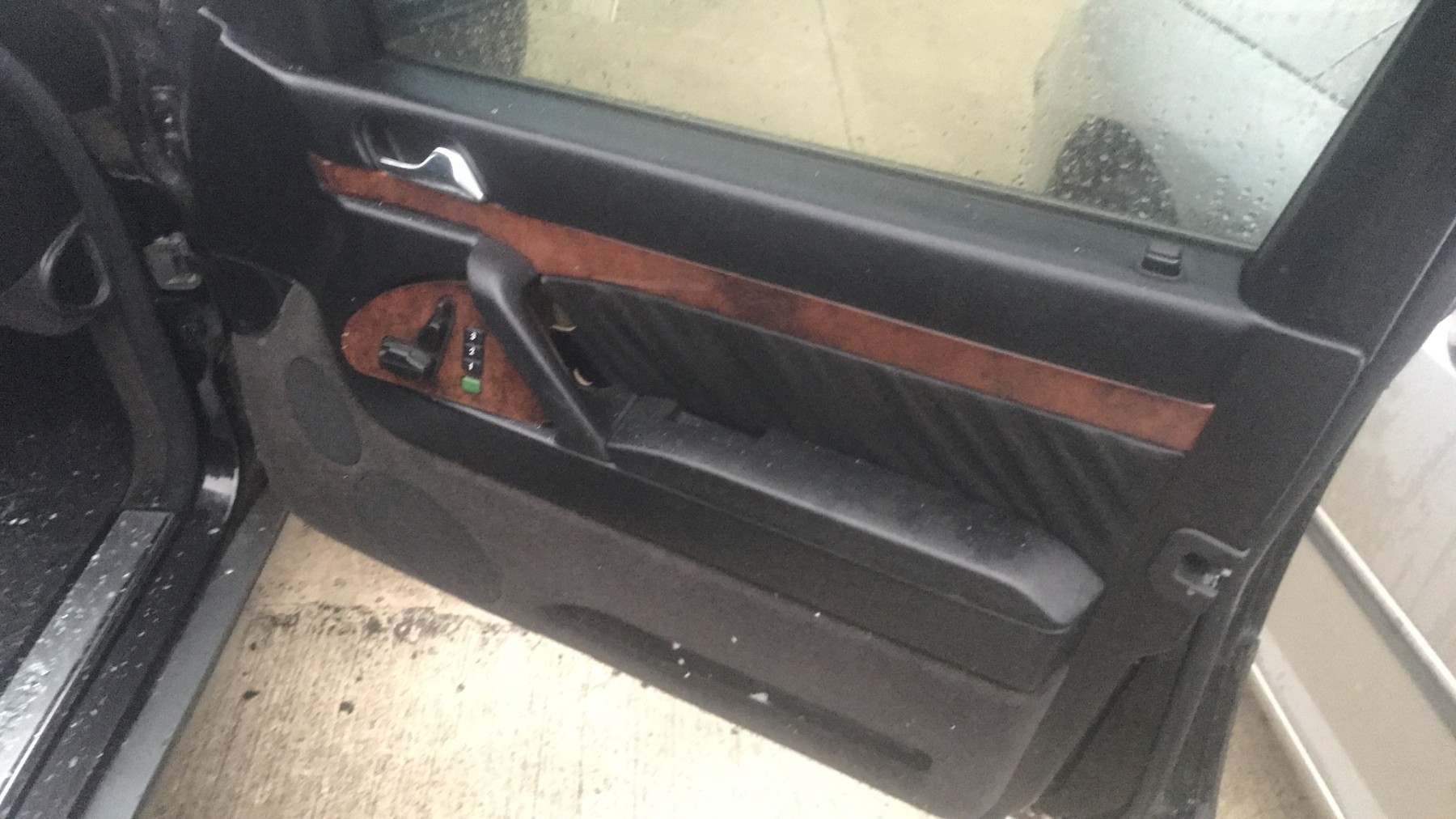 Image MERCEDES CLASSE S 140