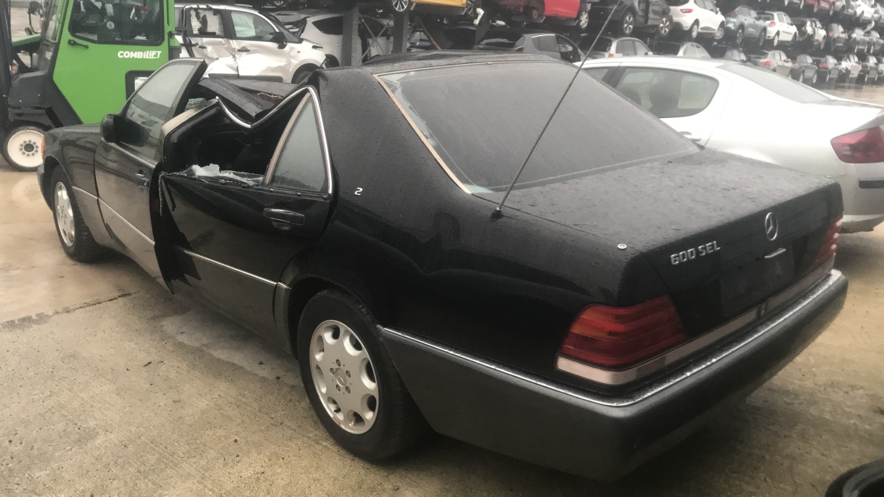 Image MERCEDES CLASSE S 140