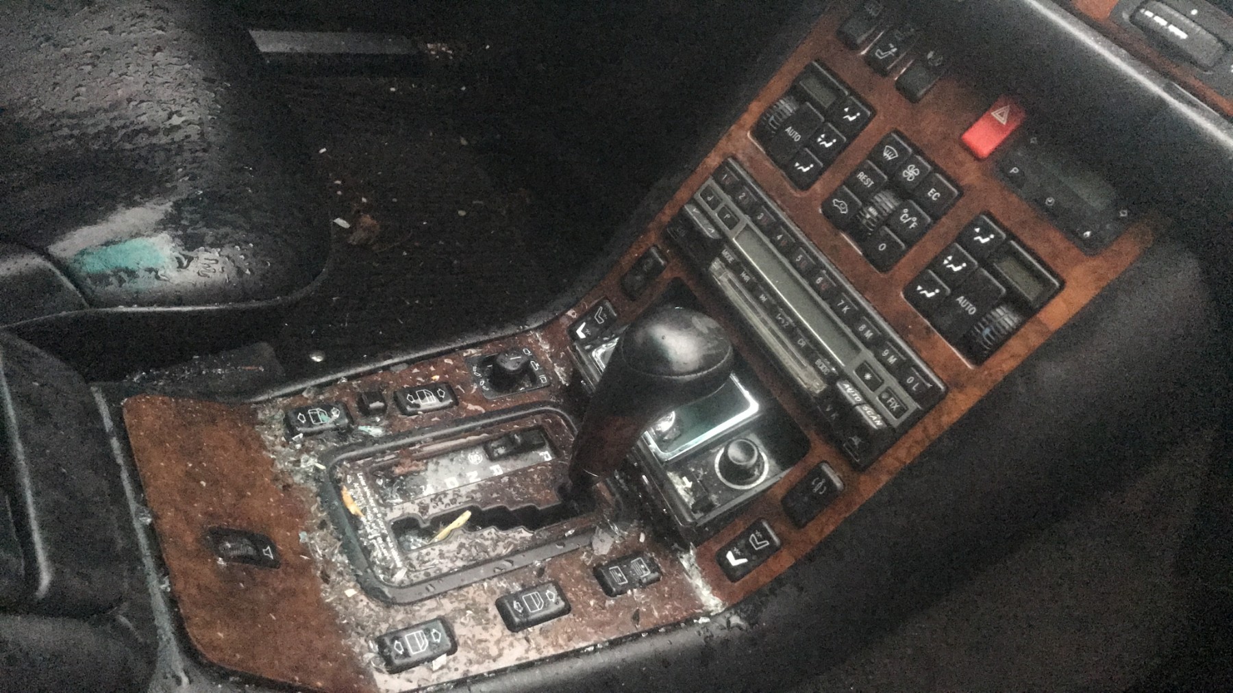 Image MERCEDES CLASSE S 140