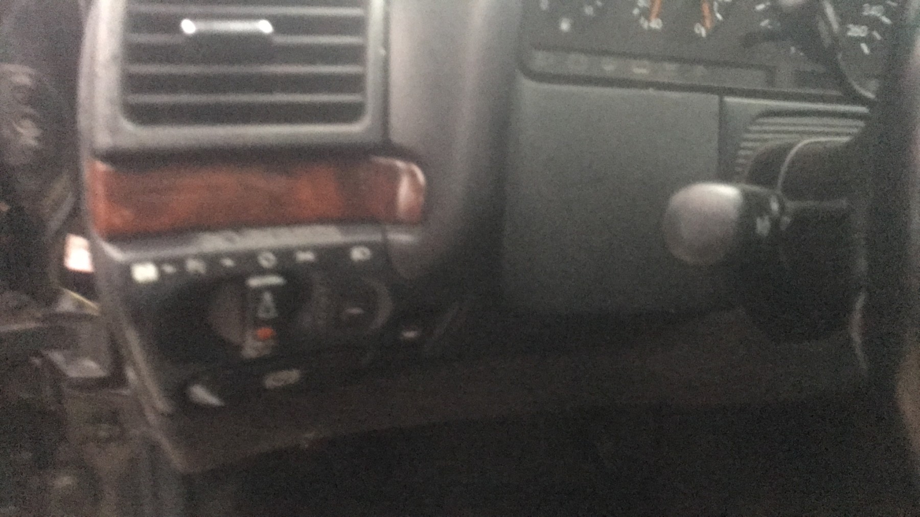 Image MERCEDES CLASSE S 140