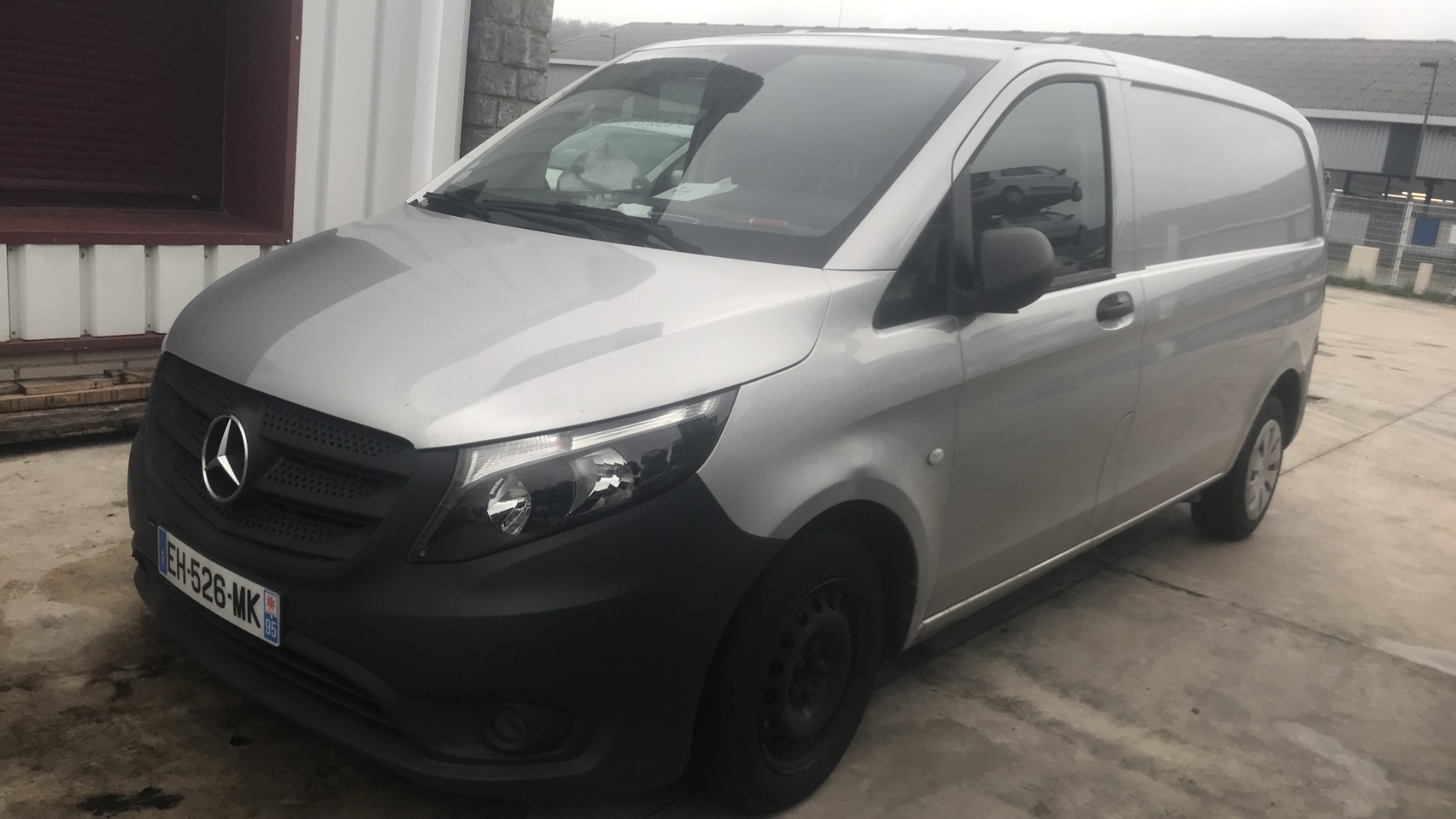 Image MERCEDES VITO 447