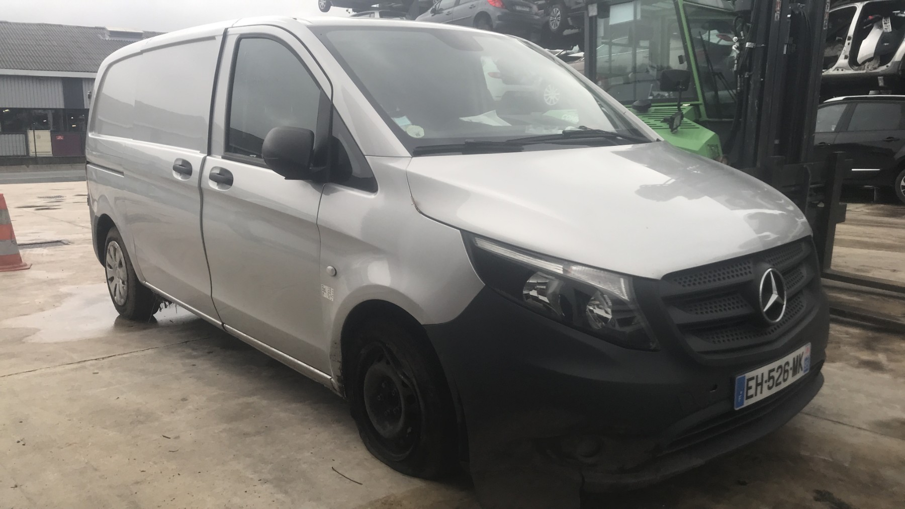 Image MERCEDES VITO 447