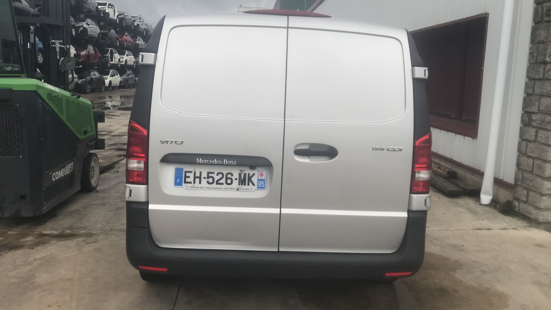 Image MERCEDES VITO 447