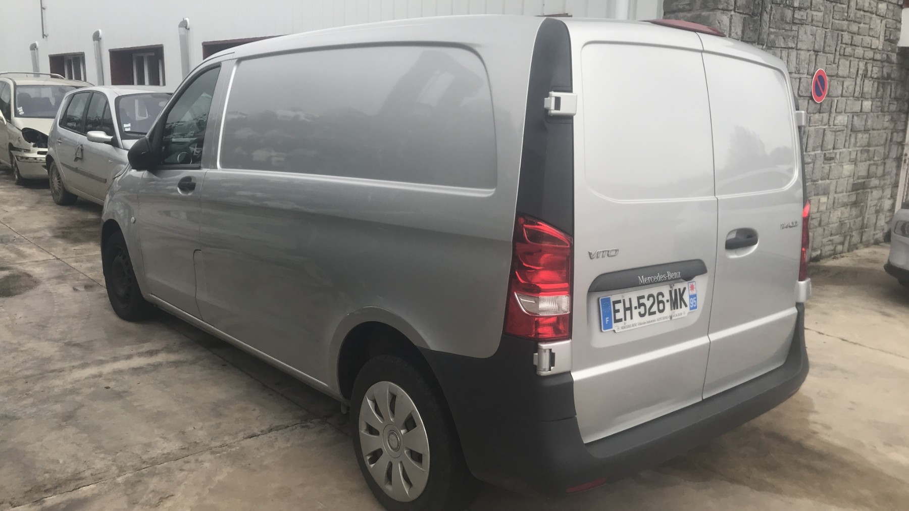 Image MERCEDES VITO 447