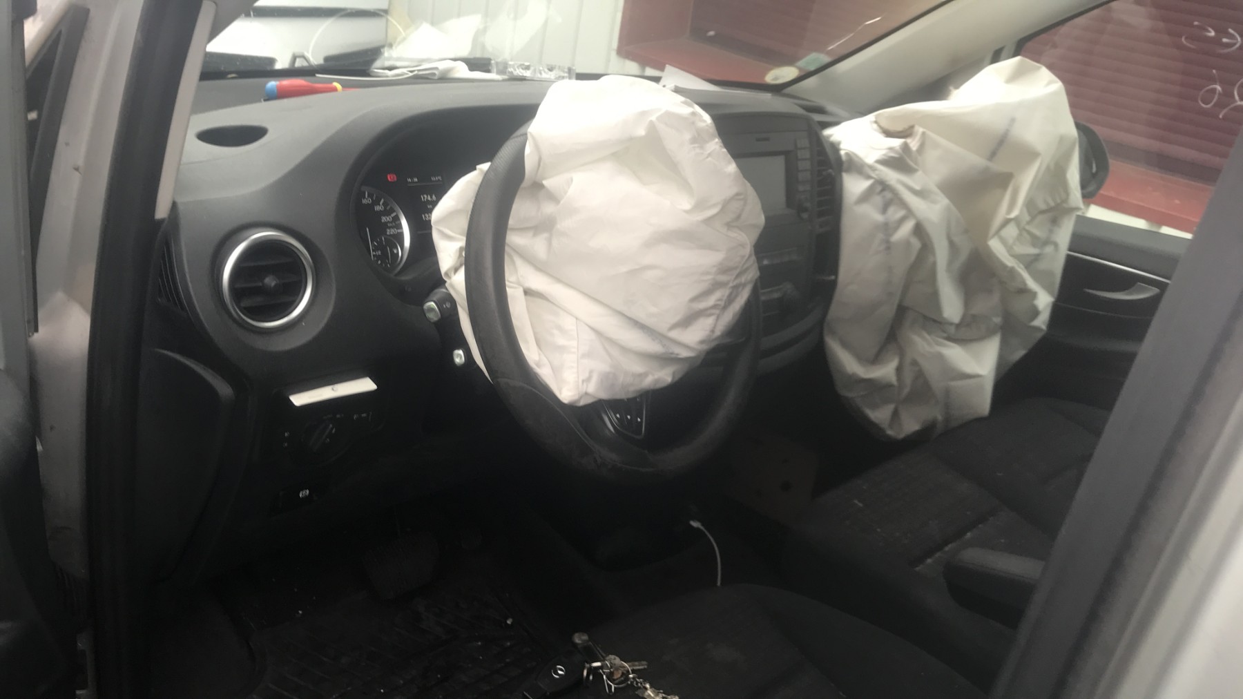 Image MERCEDES VITO 447