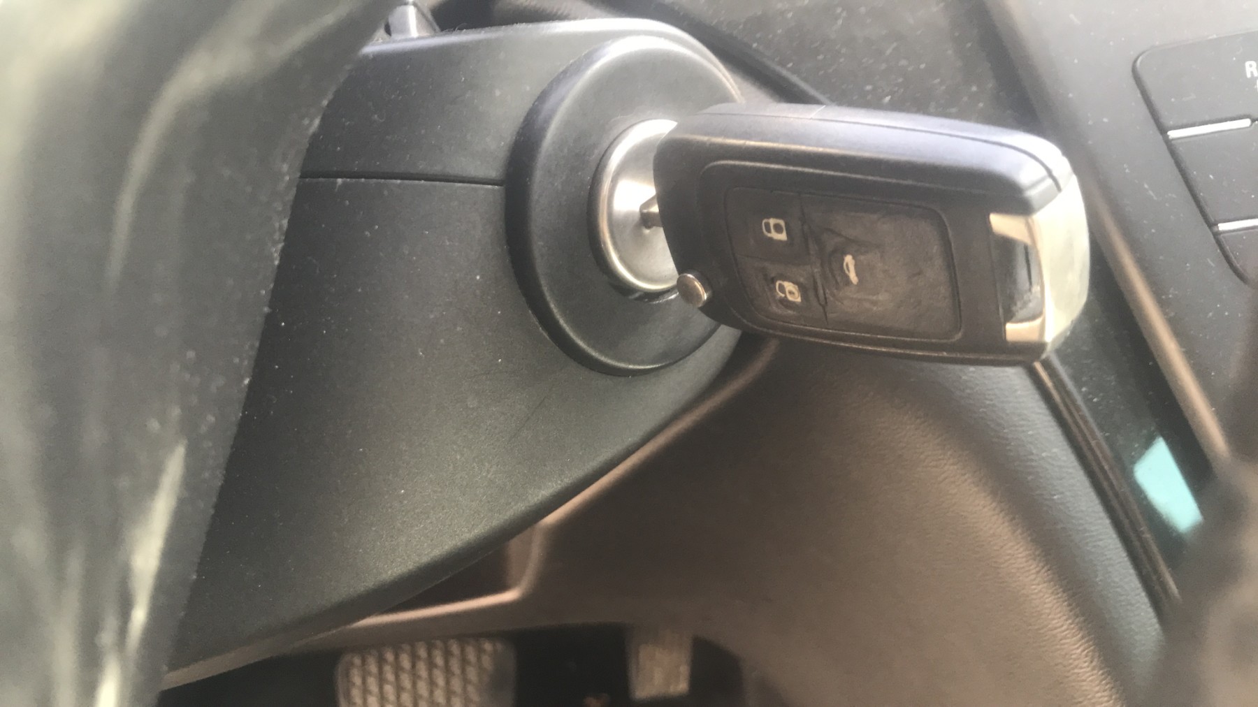 Image OPEL INSIGNIA 1