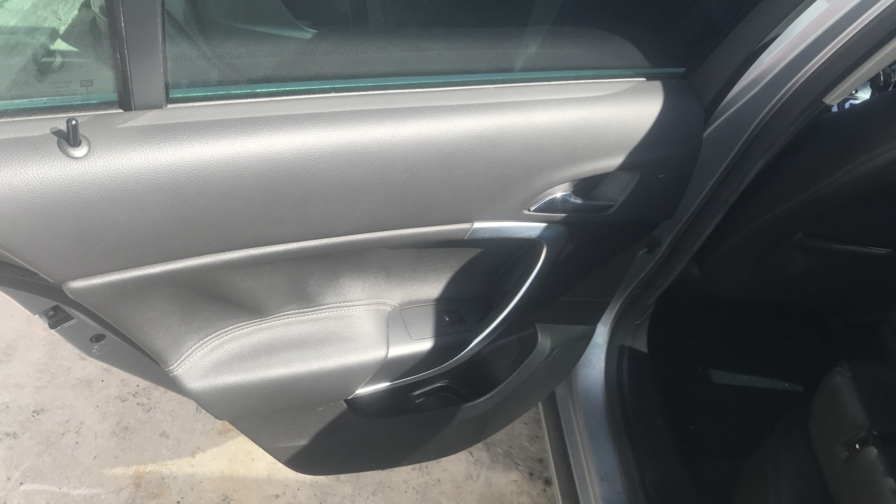 Image OPEL INSIGNIA 1