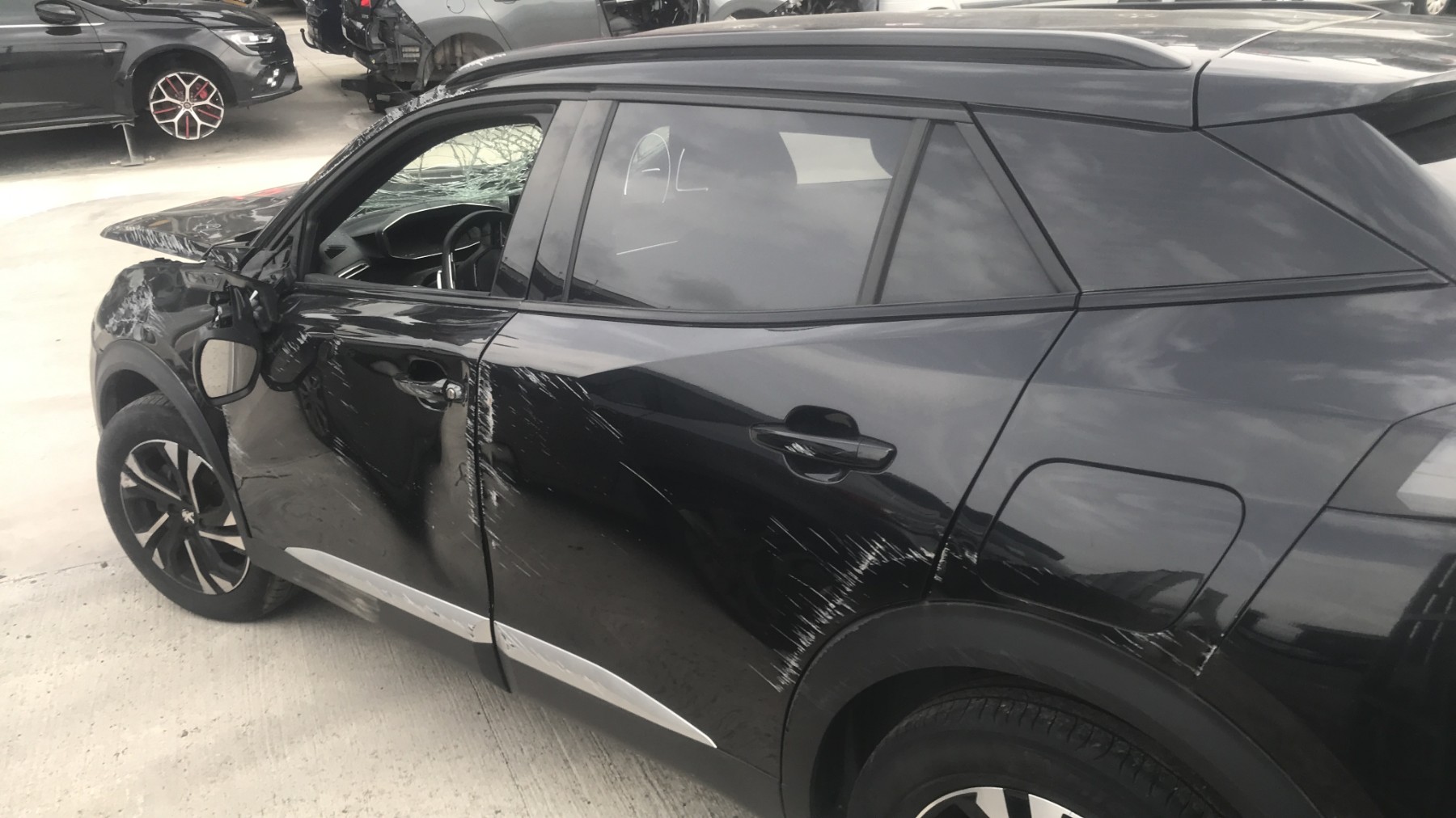 Image PEUGEOT 2008 2