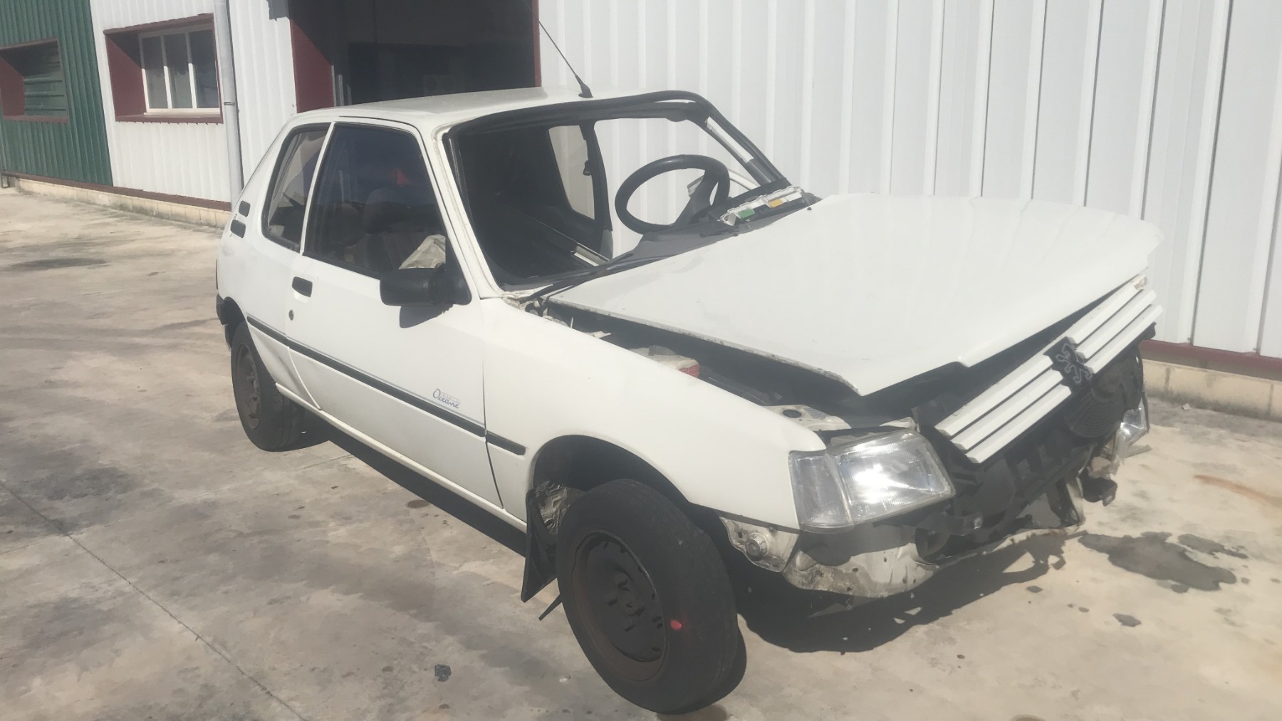 Image PEUGEOT 205