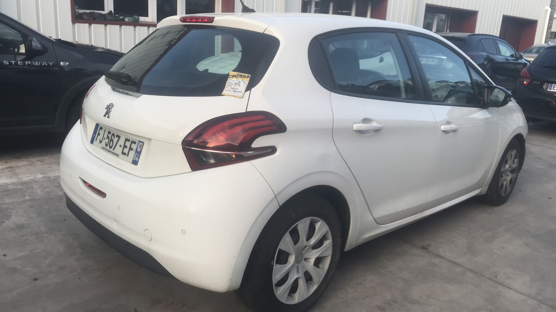 Image PEUGEOT 208 1