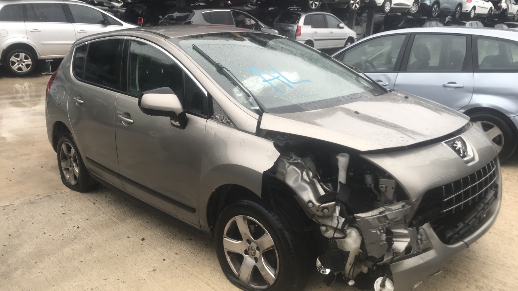 Image PEUGEOT 3008 1