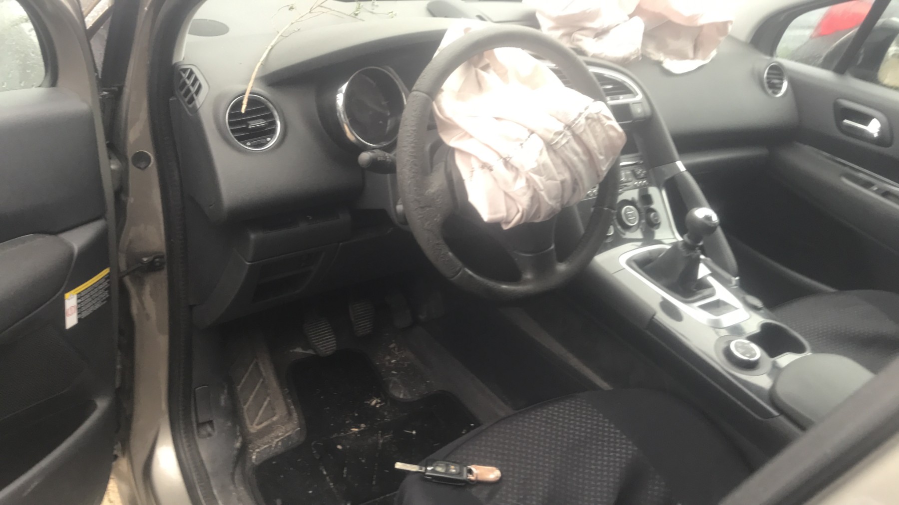 Image PEUGEOT 3008 1