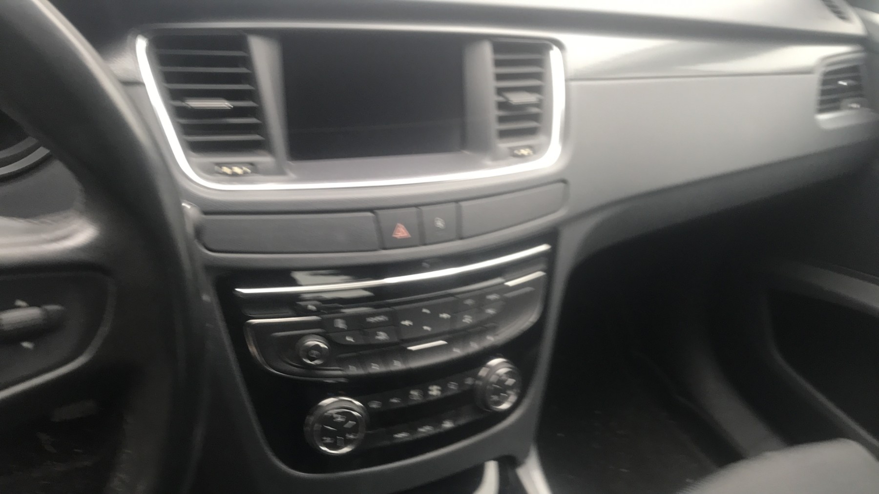 Image PEUGEOT 508 1