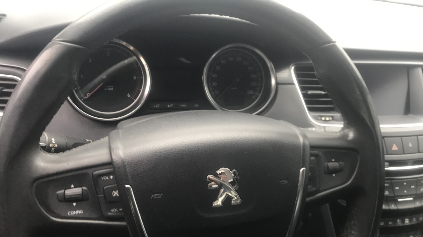 Image PEUGEOT 508 1