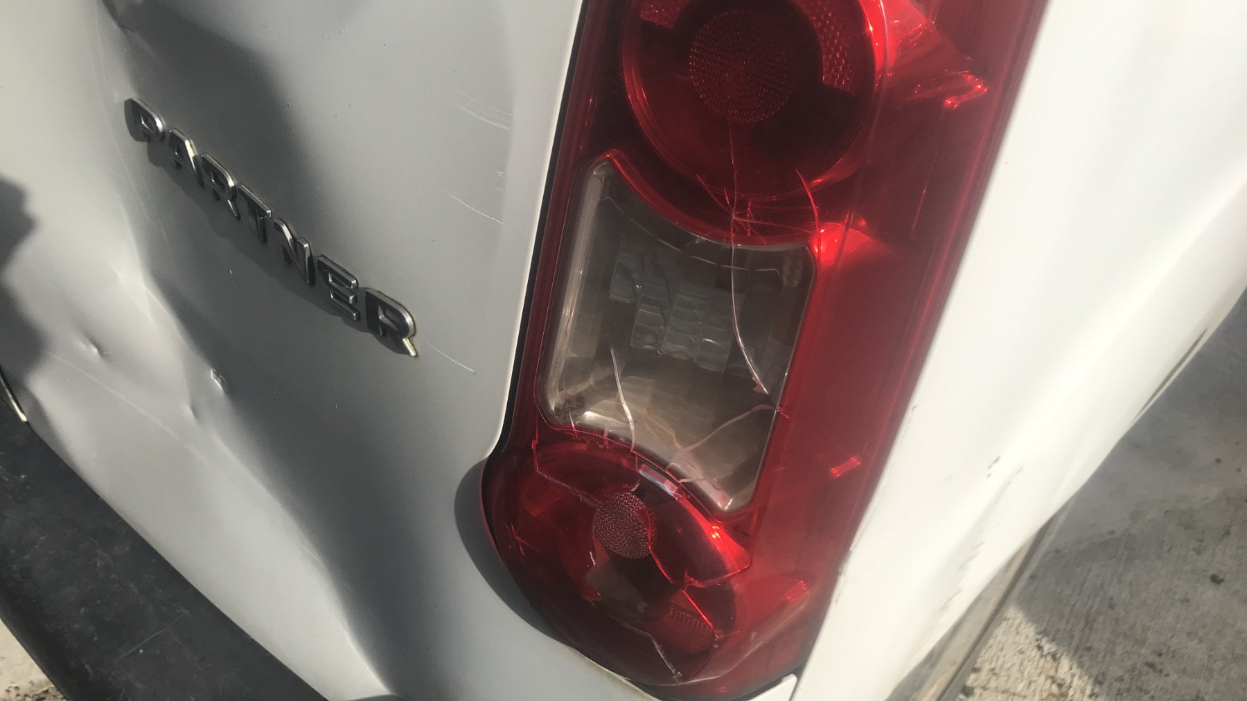 Image PEUGEOT PARTNER 1