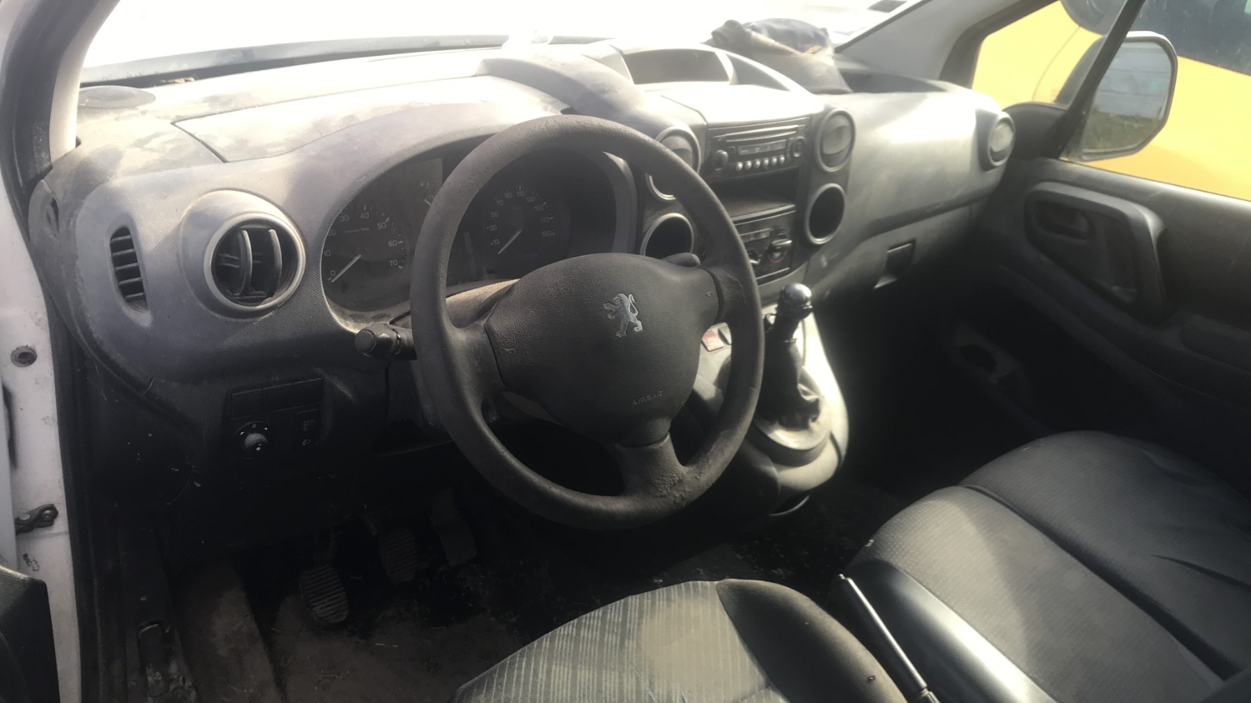 Image PEUGEOT PARTNER 1