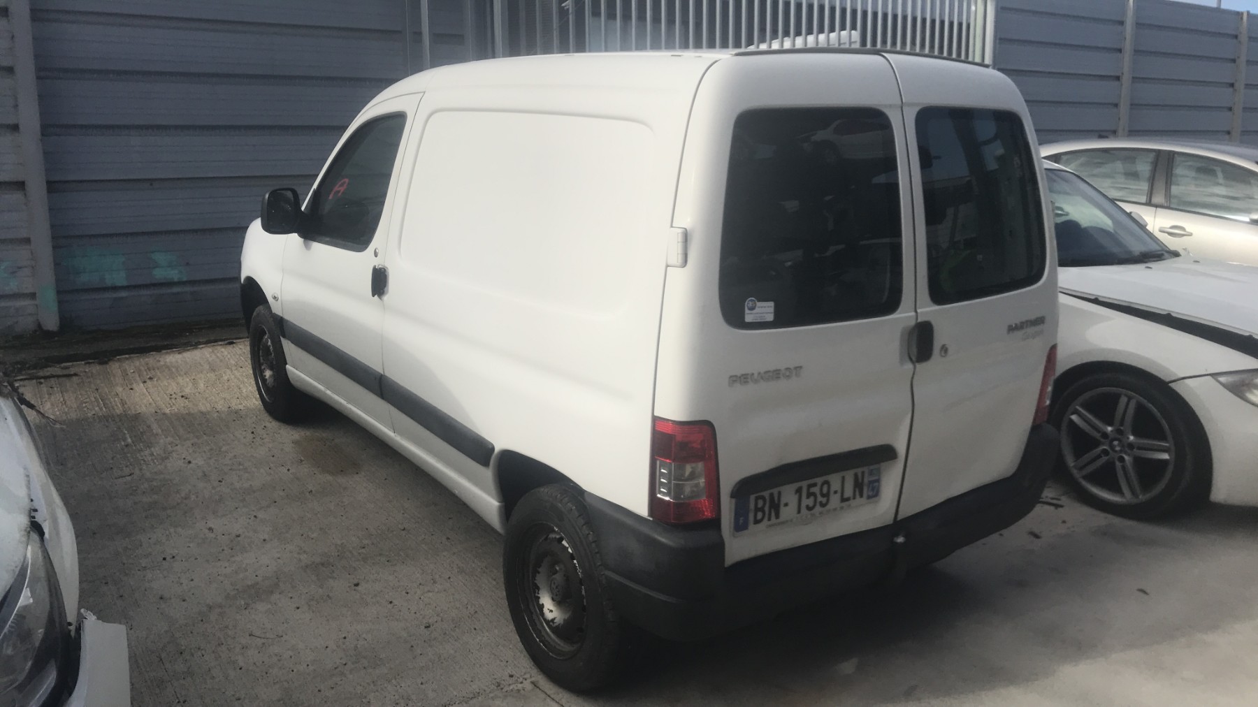 Image PEUGEOT PARTNER 1