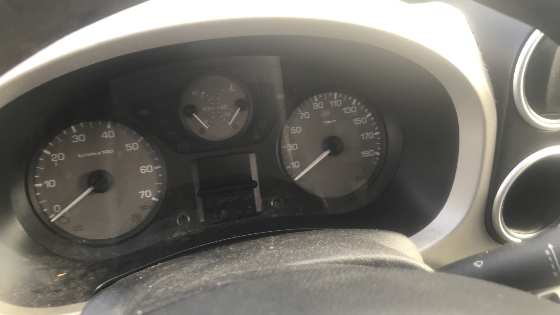 Image PEUGEOT PARTNER 2