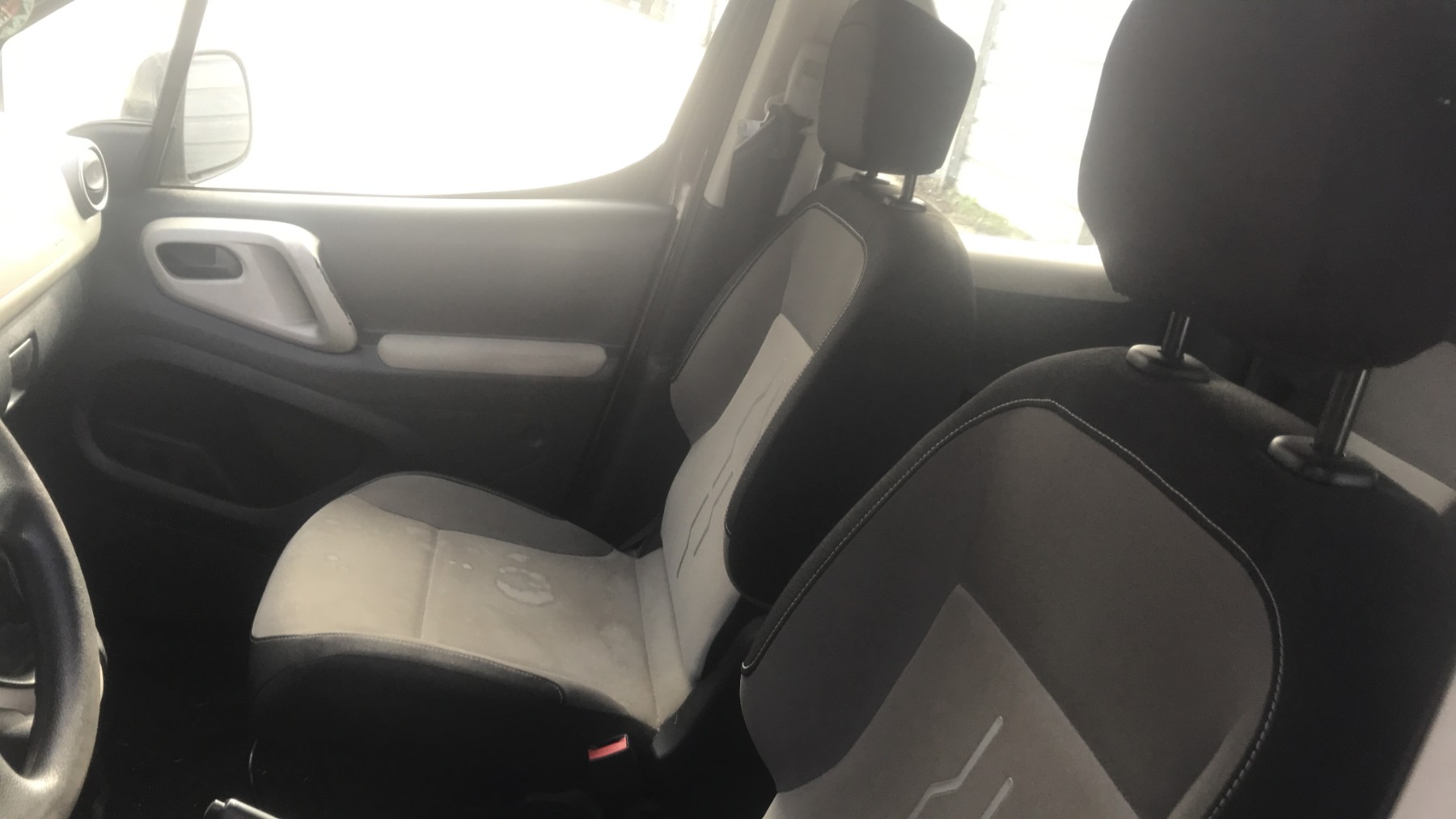 Image PEUGEOT PARTNER 2