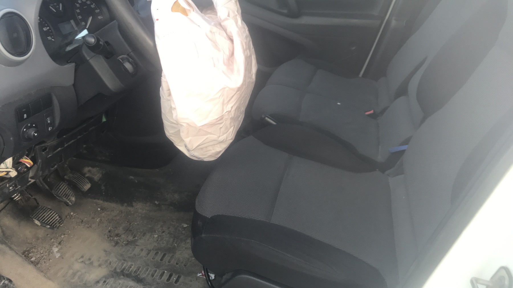 Image PEUGEOT PARTNER 2