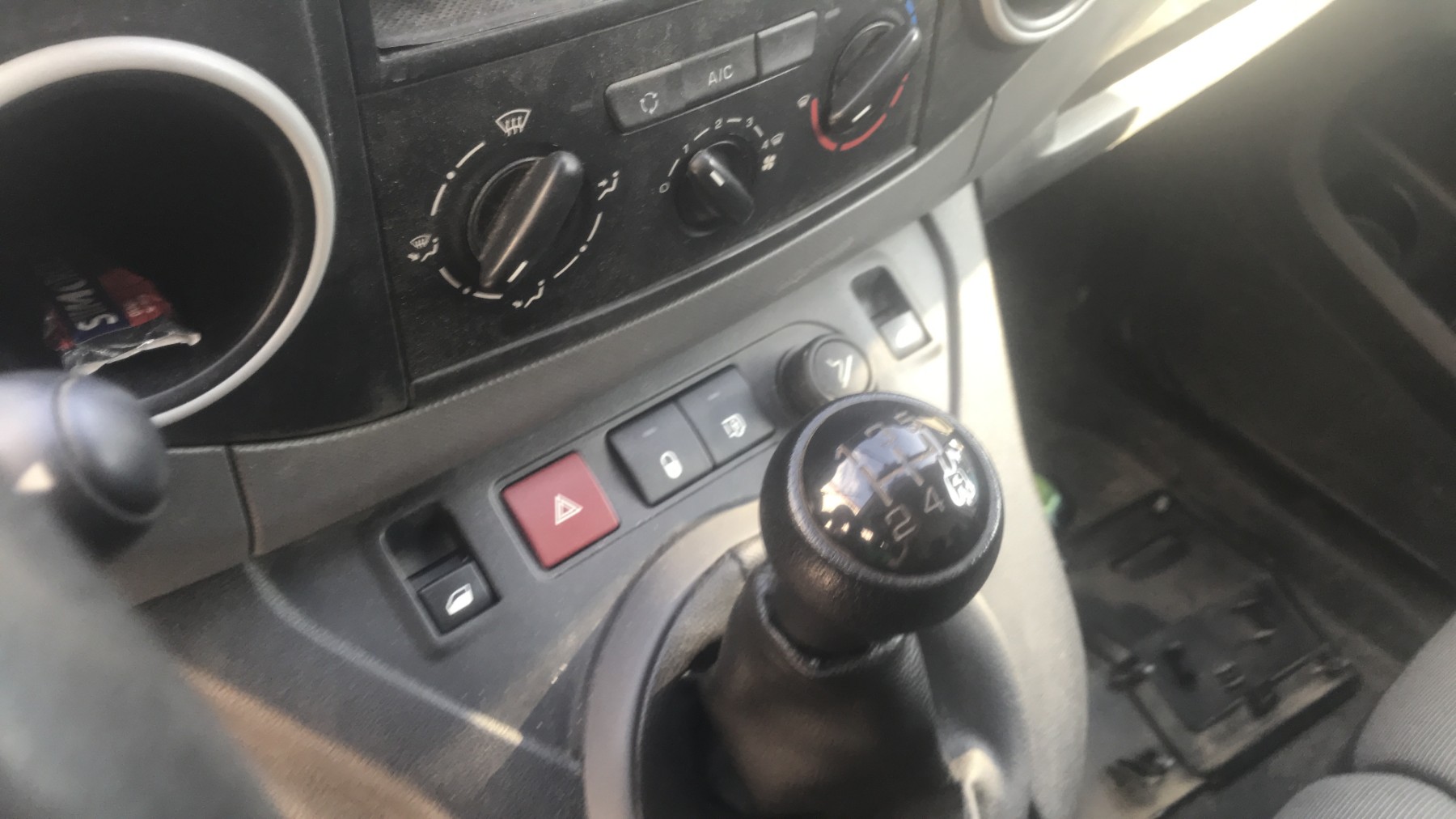 Image PEUGEOT PARTNER 2