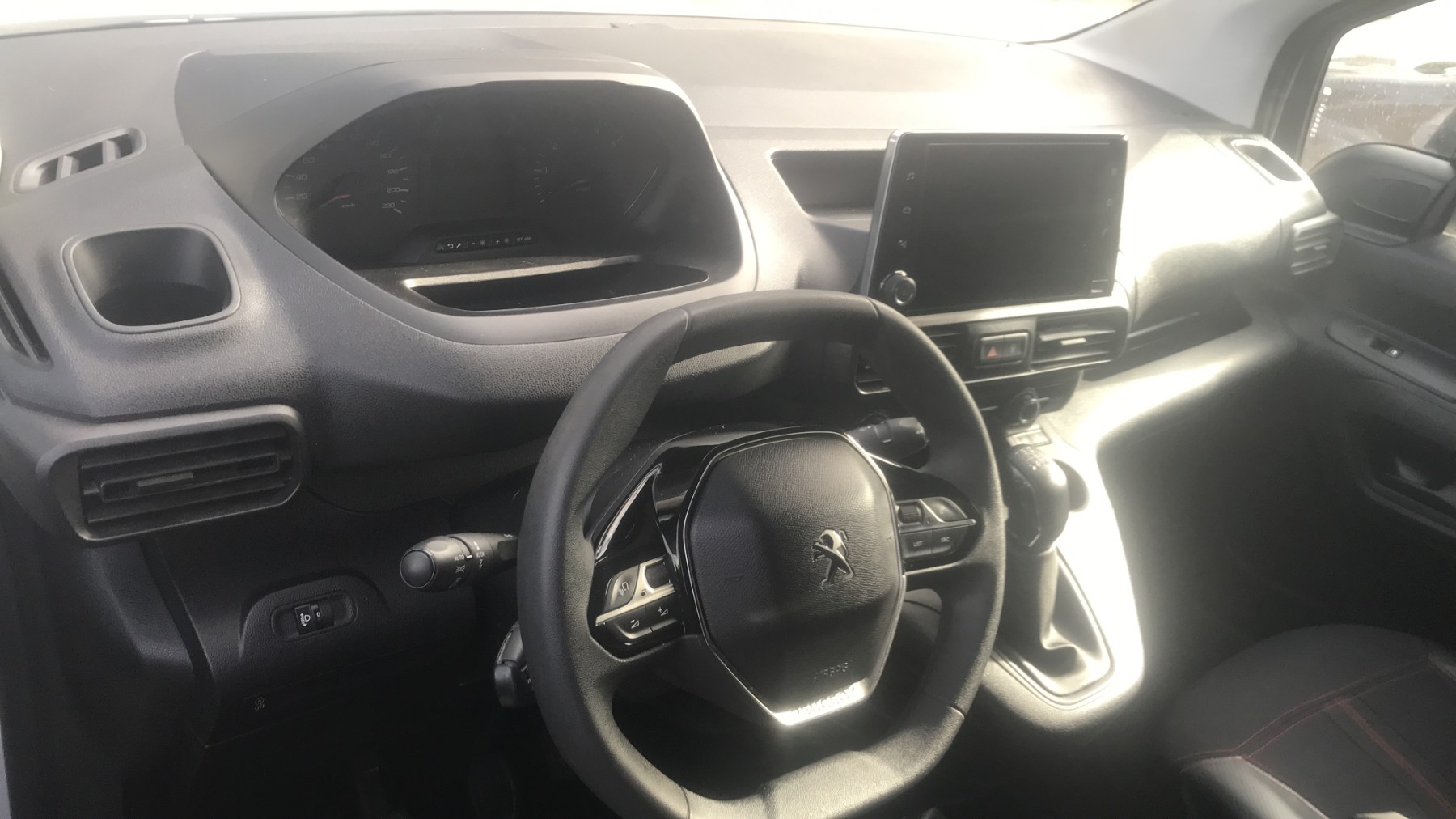 Image PEUGEOT PARTNER 3