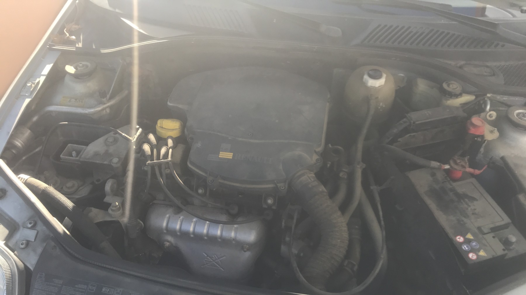 Image RENAULT CLIO 2