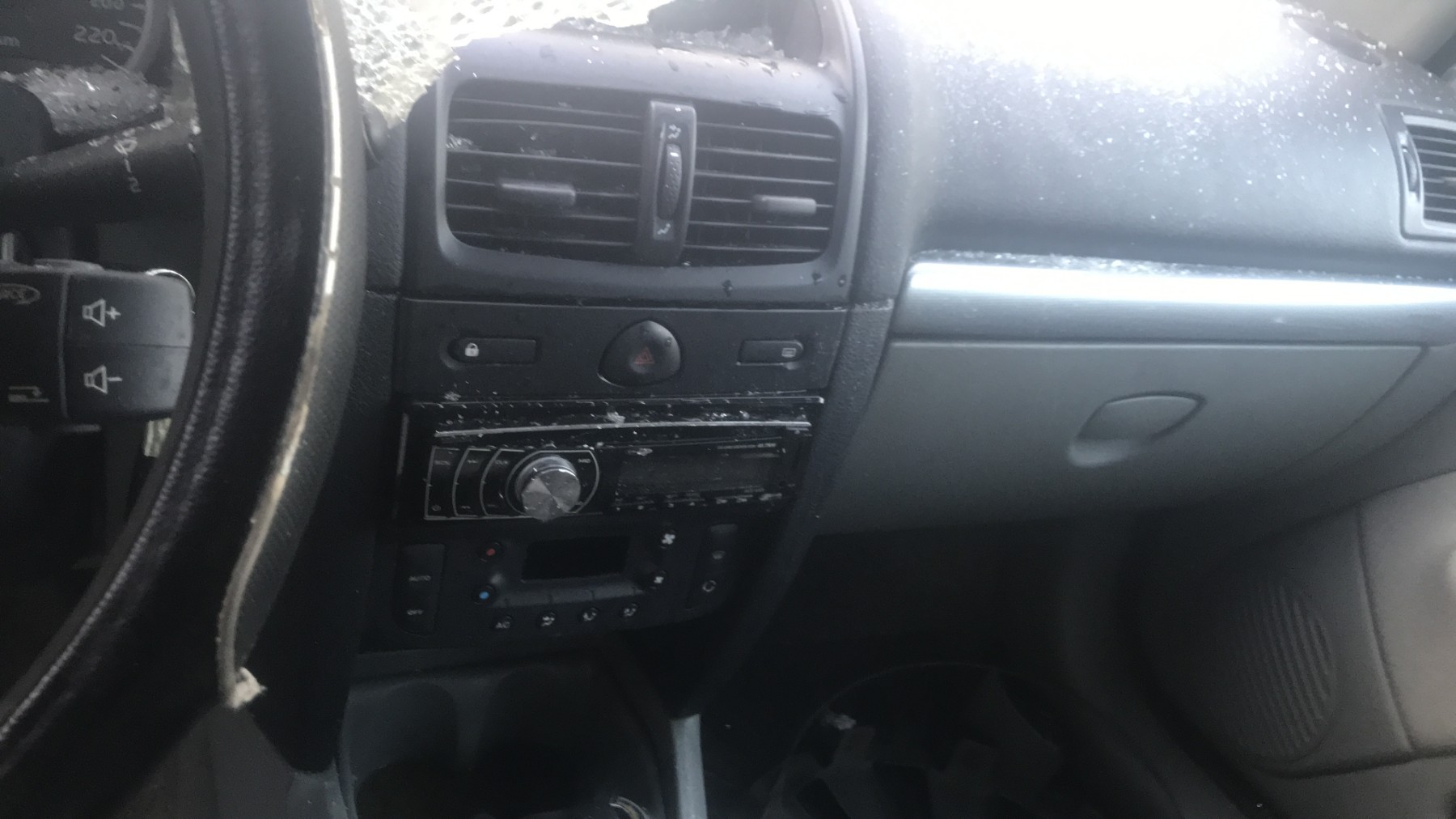 Image RENAULT CLIO 2