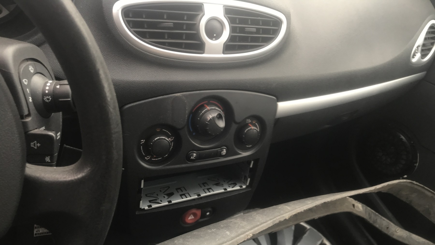 Image RENAULT CLIO 3