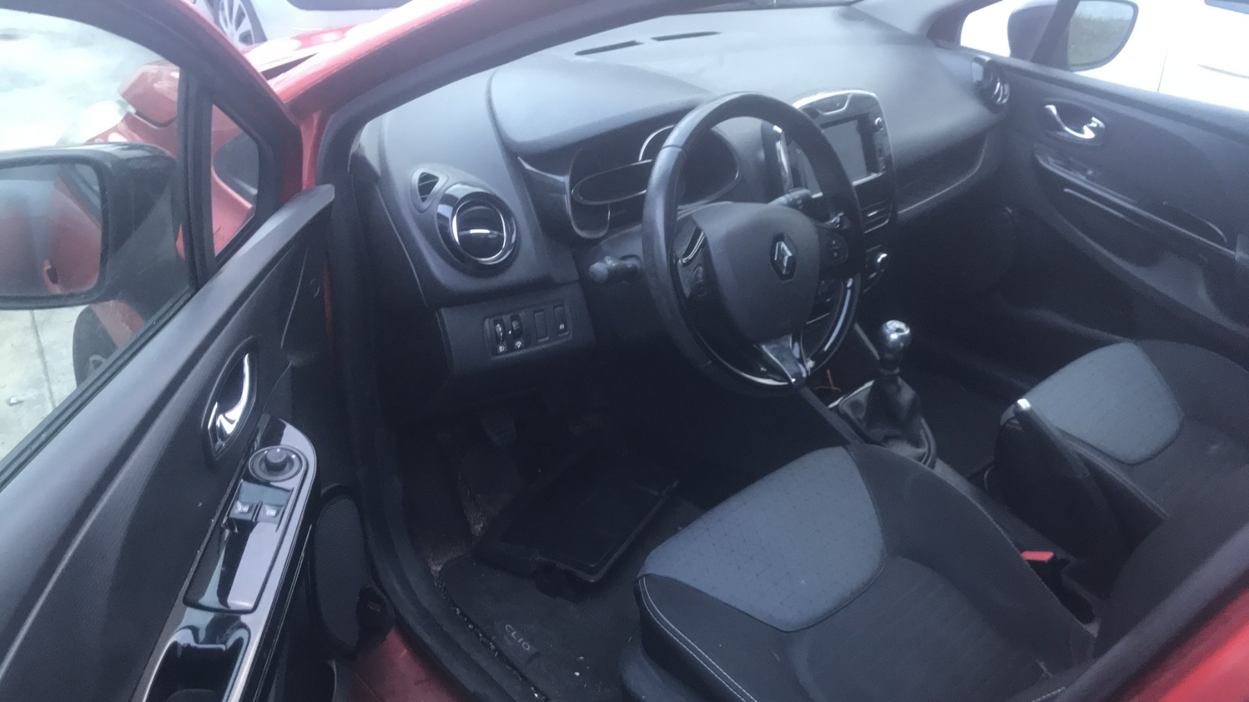 Image RENAULT CLIO 4