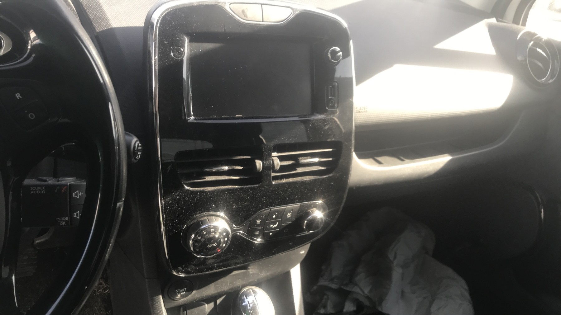 Image RENAULT CLIO 4