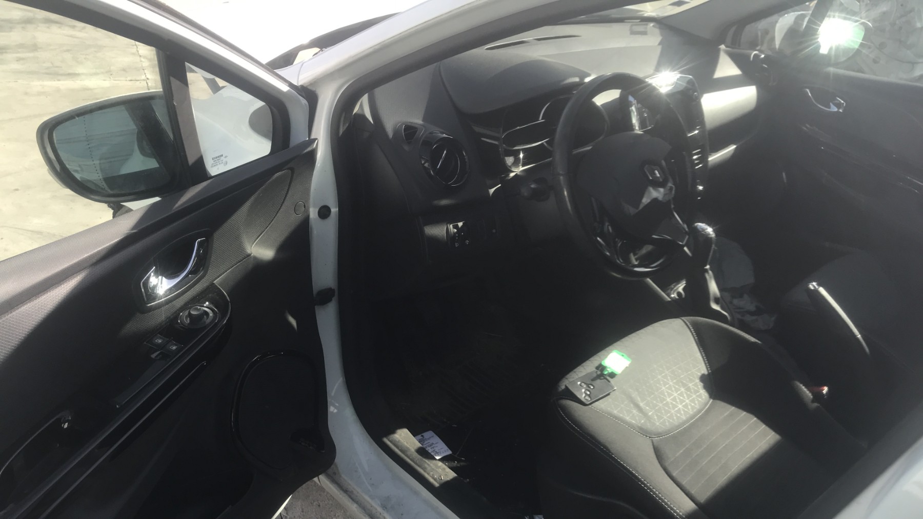 Image RENAULT CLIO 4