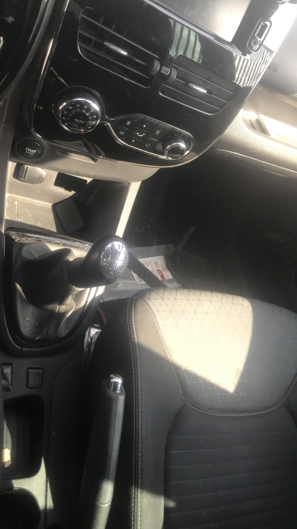 Image RENAULT CLIO 4