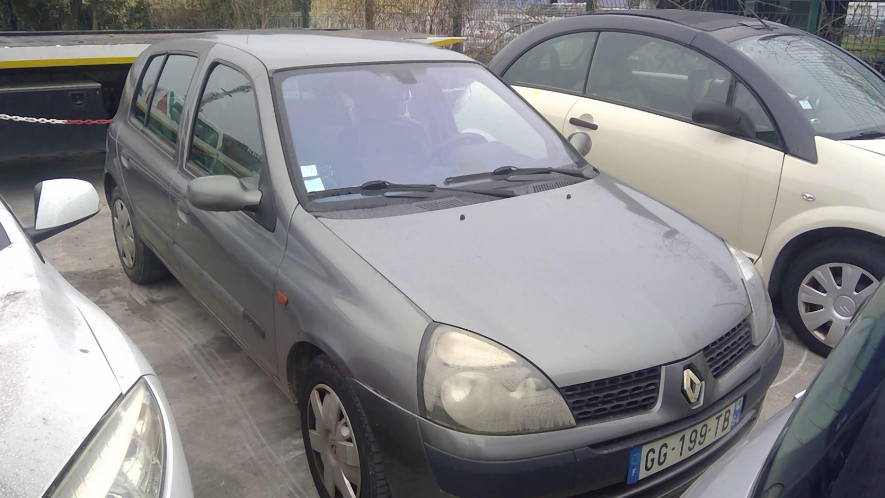 Image RENAULT CLIO 2