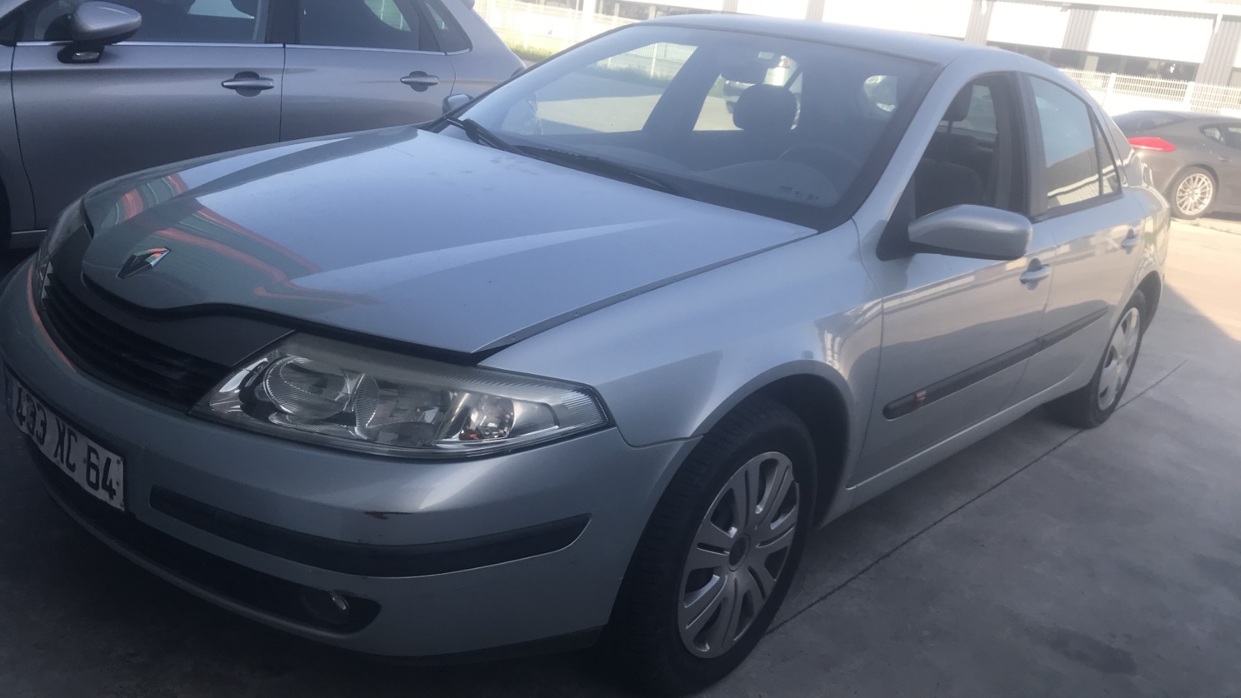 Image RENAULT LAGUNA 2
