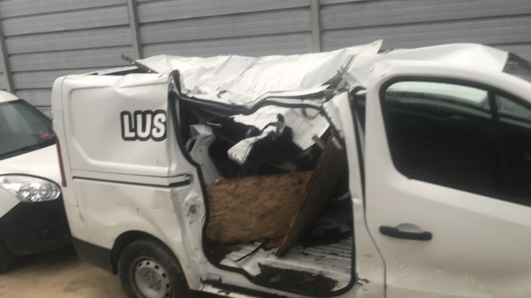 Image RENAULT TRAFIC 3 COURT