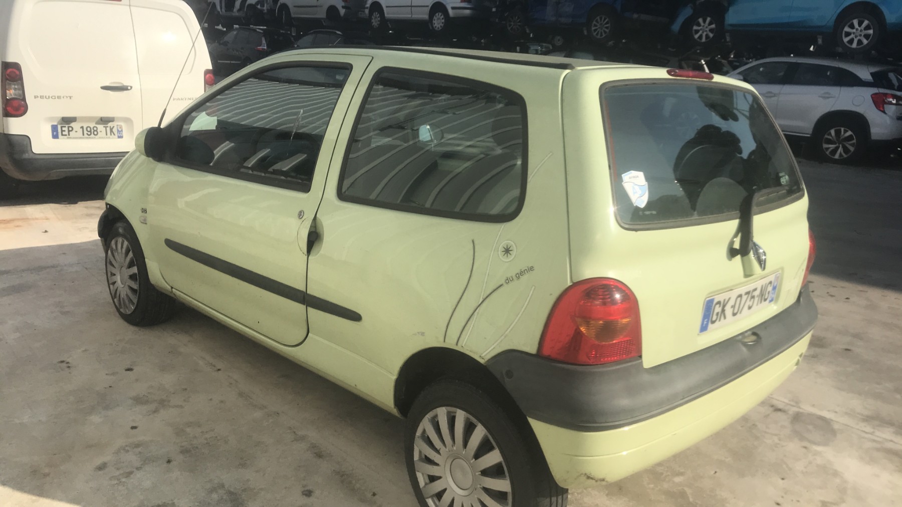 Image RENAULT TWINGO 1