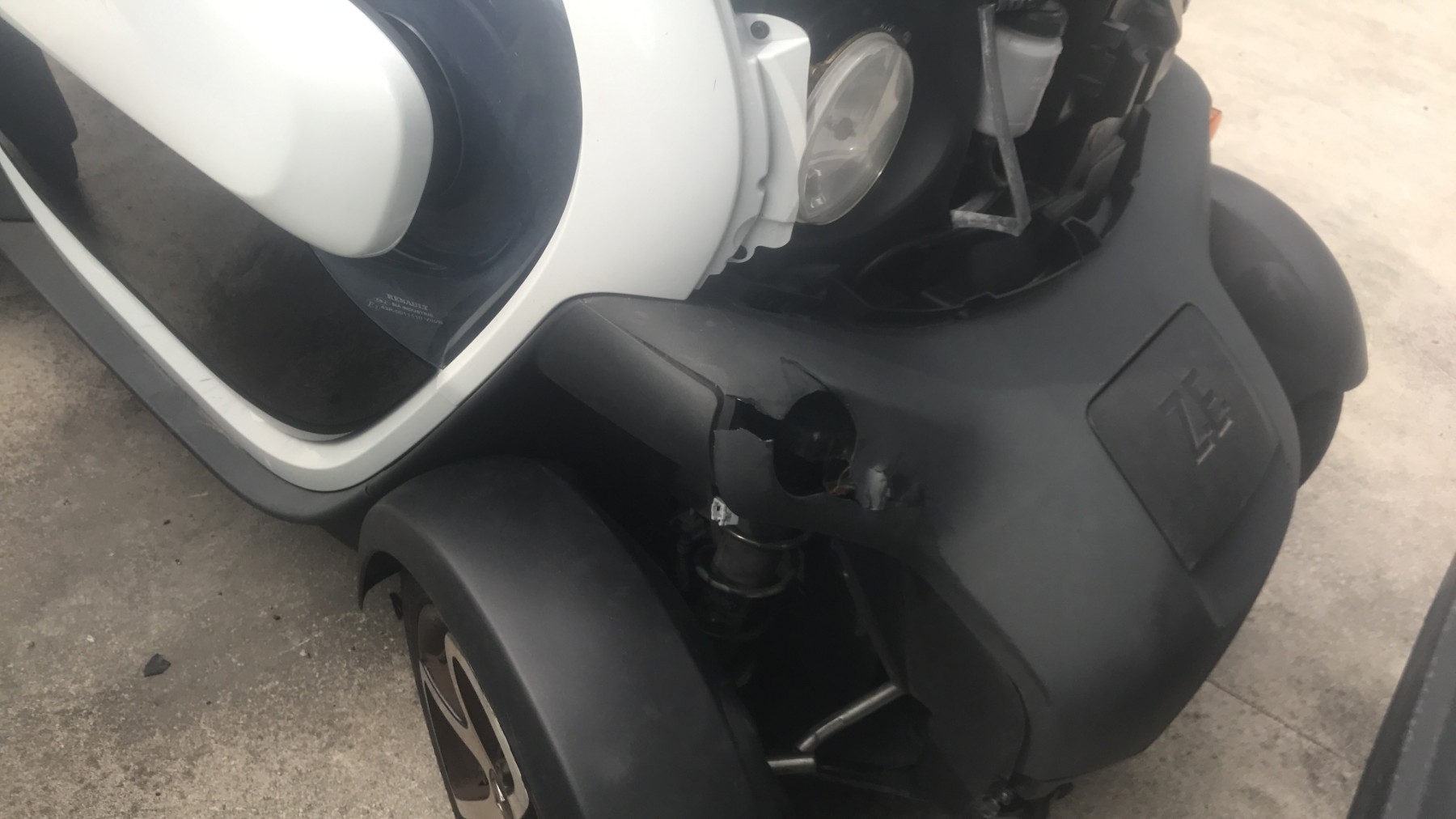 Image RENAULT TWIZY 45