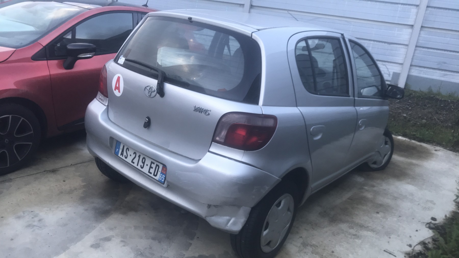 Image TOYOTA YARIS 1