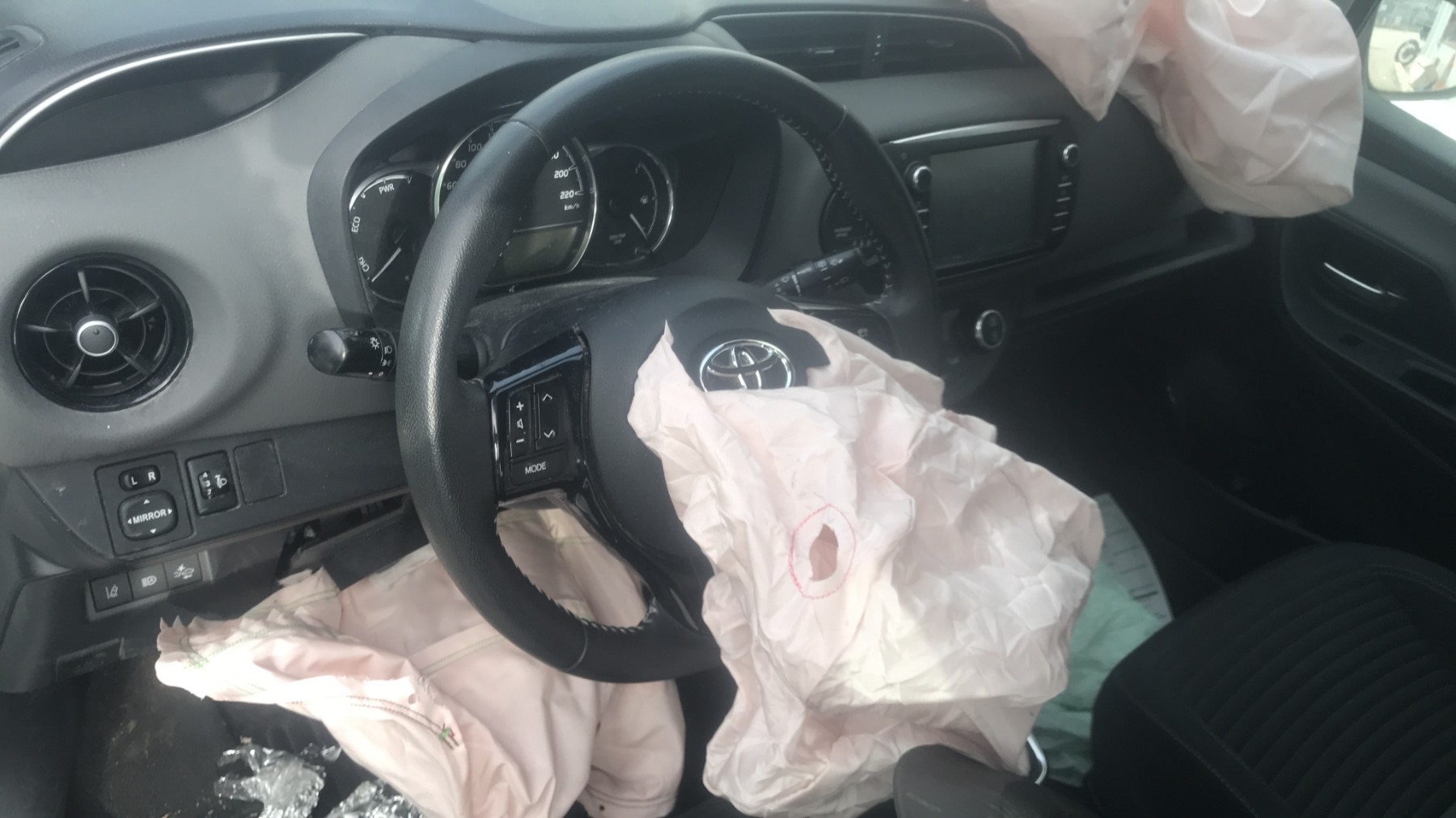 Image TOYOTA YARIS 3