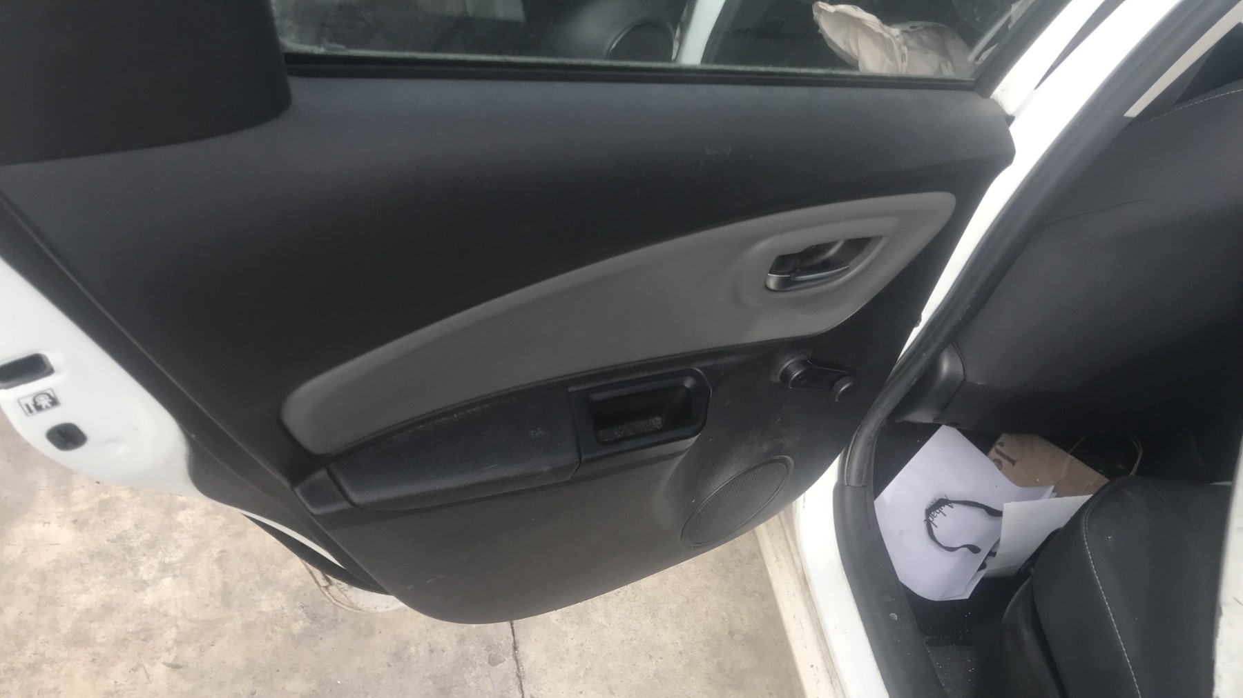 Image TOYOTA YARIS 3