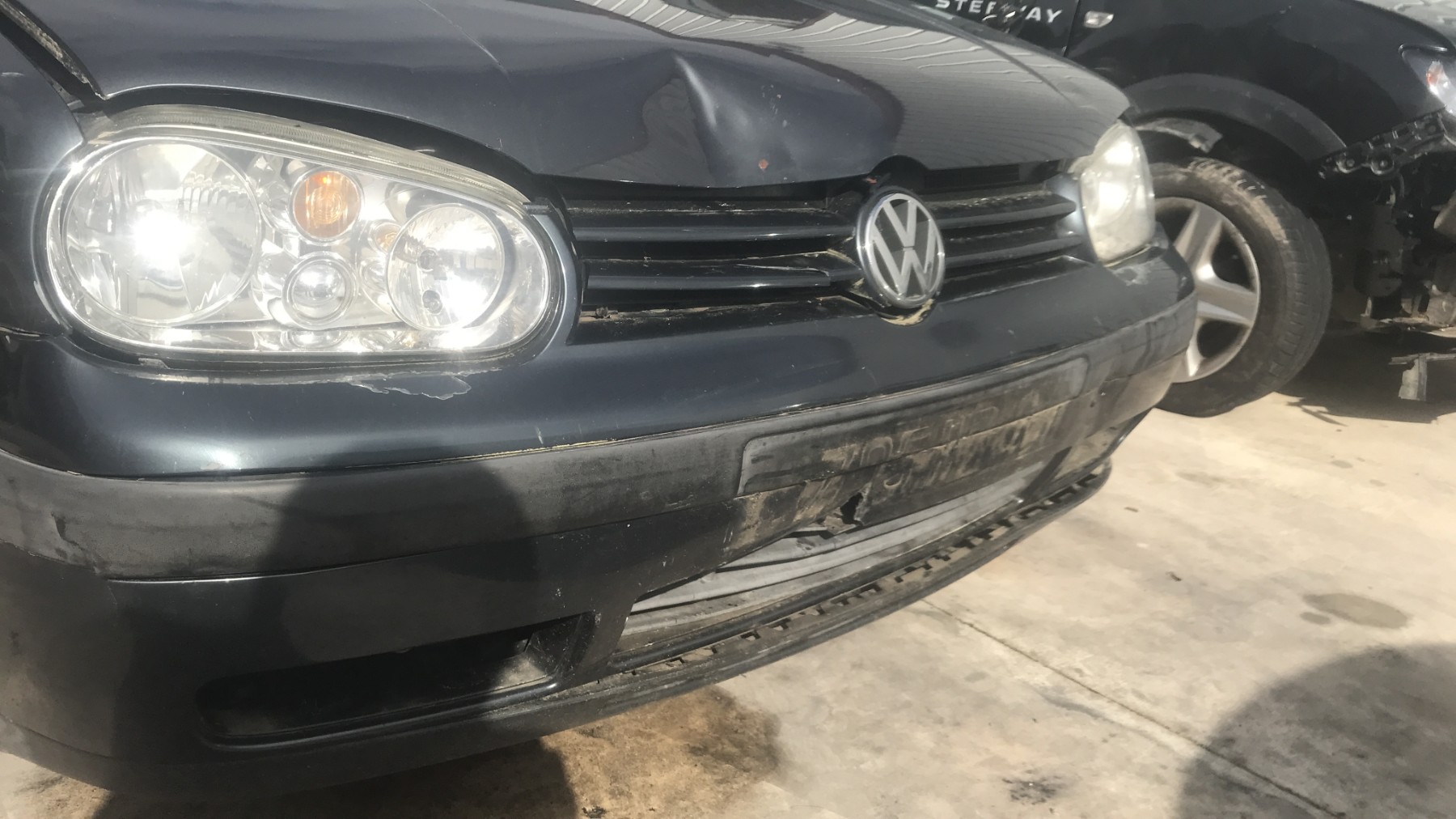 Image VOLKSWAGEN GOLF 4