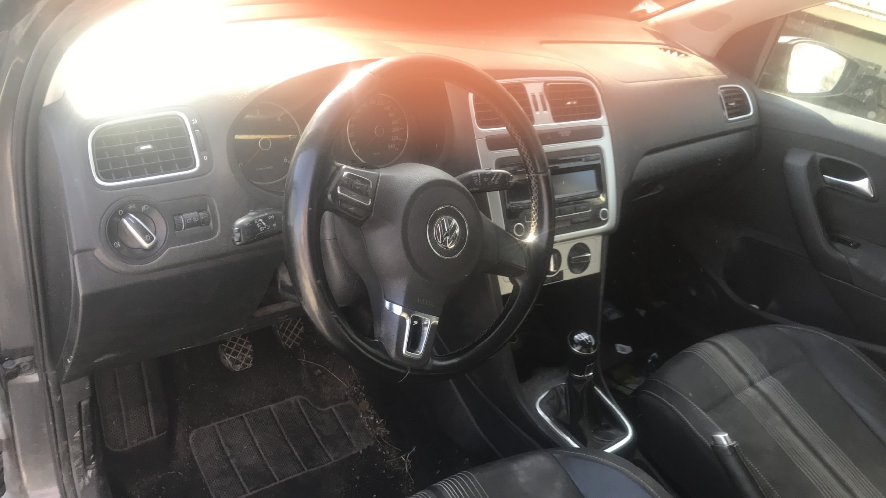 Image VOLKSWAGEN POLO 5
