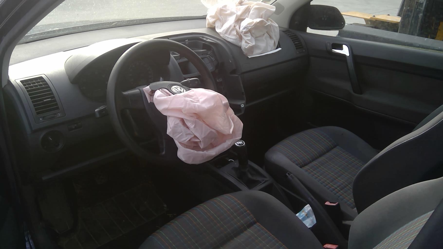 Image VOLKSWAGEN POLO 4