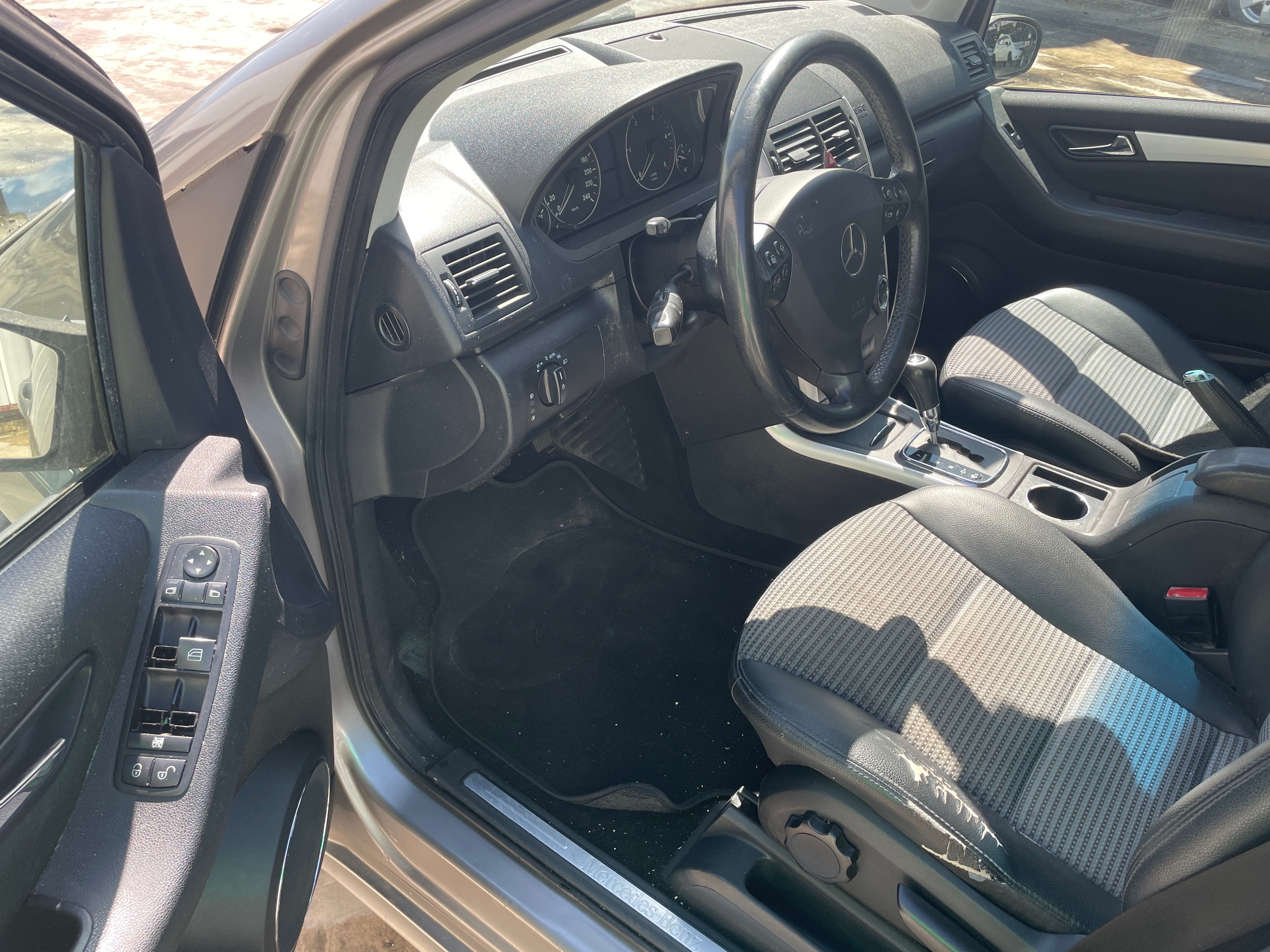 Image MERCEDES CLASSE A 169